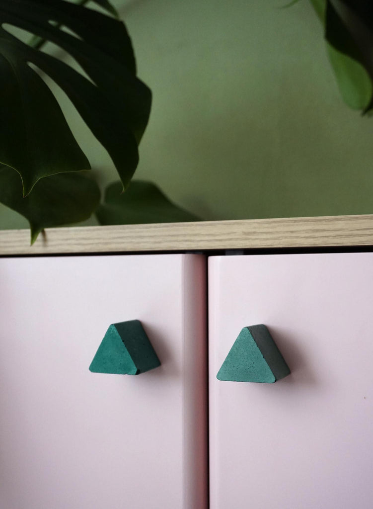 Drawer pulls are back with a new minimal look!